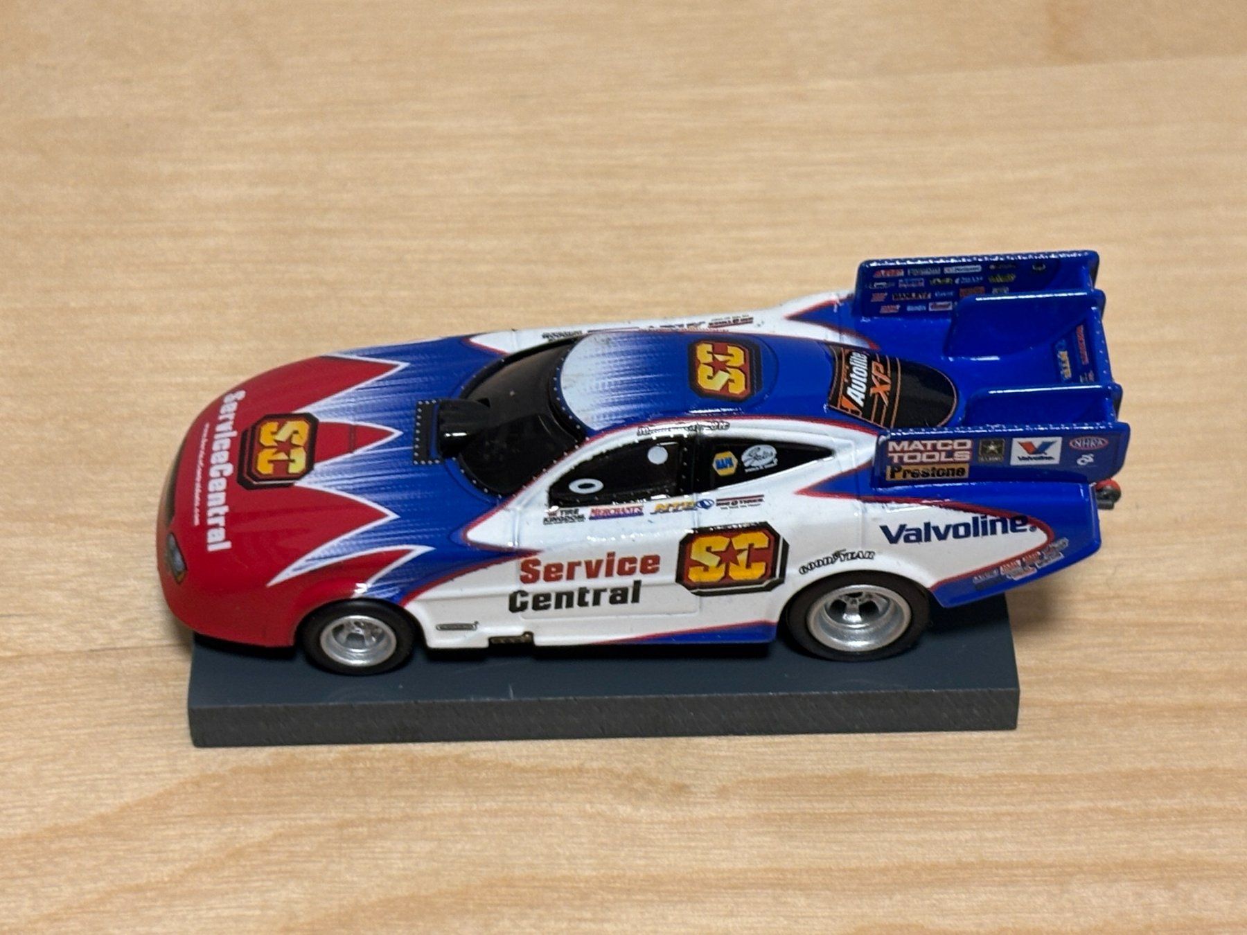 Circuits: Auto World 4Gear NHRA Funny Car "Service Central" – Neuf (Voir description) à Bülach par h0slotch 1