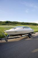 Motorboot Bayliner V8  inkl. Trailer  frisch vorgeführt