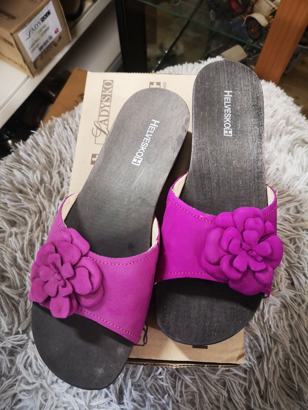 Helvesko Damenschuhe: Helvesko – Neu und originalverpackt aus Möhlin von Highwaytom 2