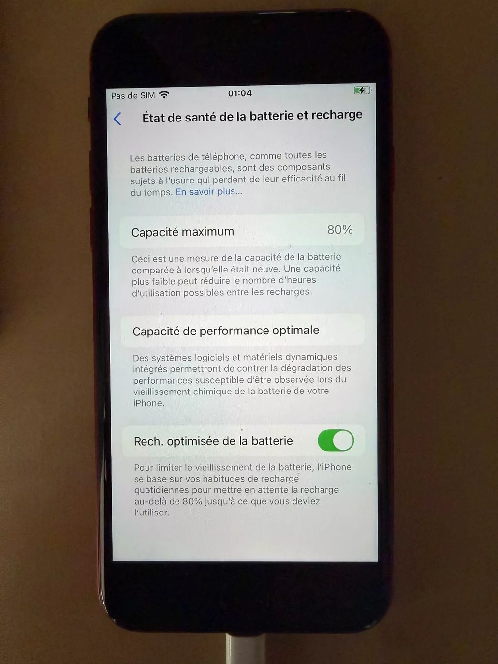 Apple Telefoni cellulari / Smartphones: Iphone SE Rouge 2020 128gb – Usato da La Tour de Peilz venduto da superniconico 3