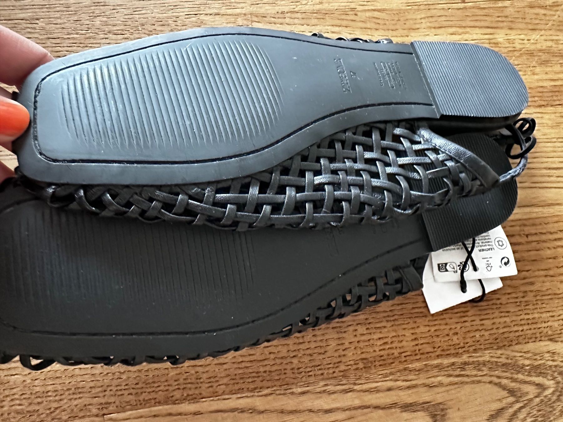 Zara Scarpe da donna: SCHWARZE LEDERSANDALEN VON ZARA – Nuovo e nell'imballaggio originale da Haldenstein venduto da enie123 5