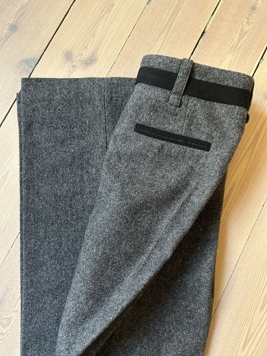 Liu Jo Pantaloni: Tweed trousers LIU-JO IT44 – Usato da Chêne-Bourg venduto da car_d88h 5
