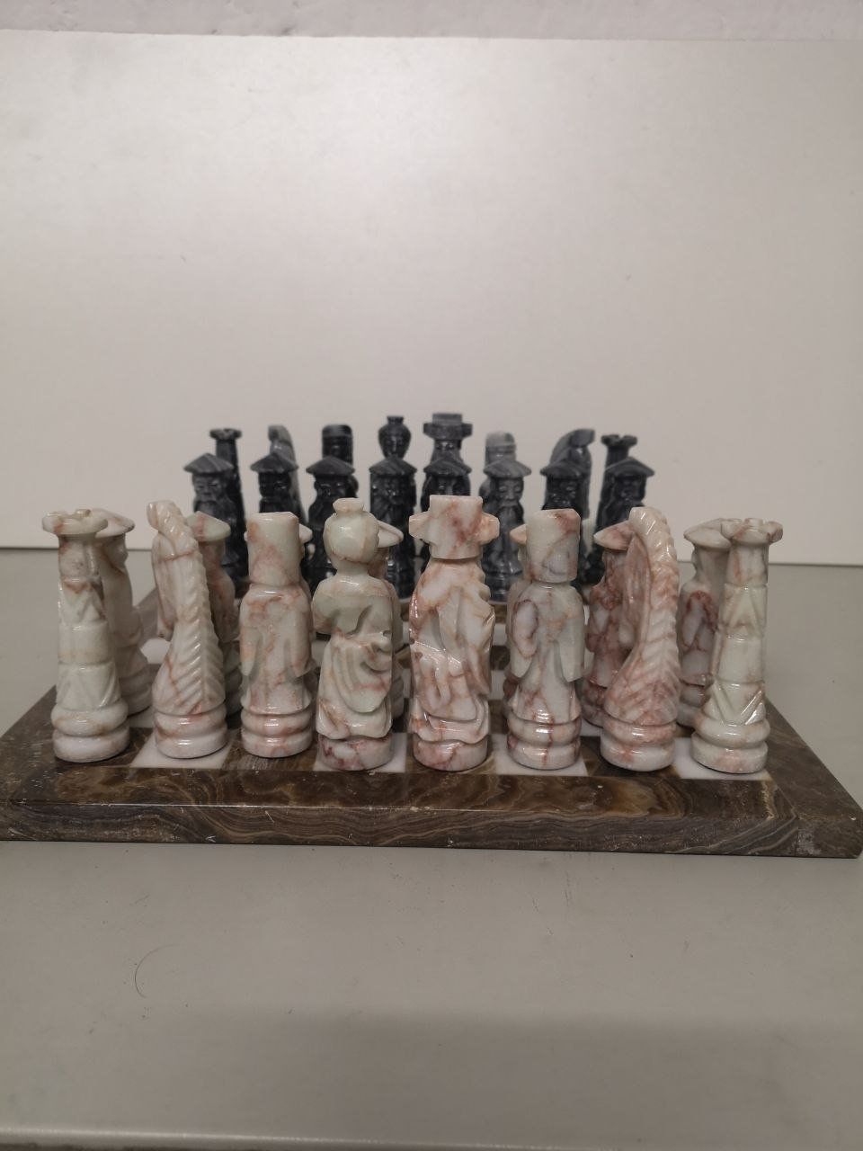 Spiele: Schachmarmor mit chinesischem Motiv. – Gebraucht aus Bern von Yunkom 3