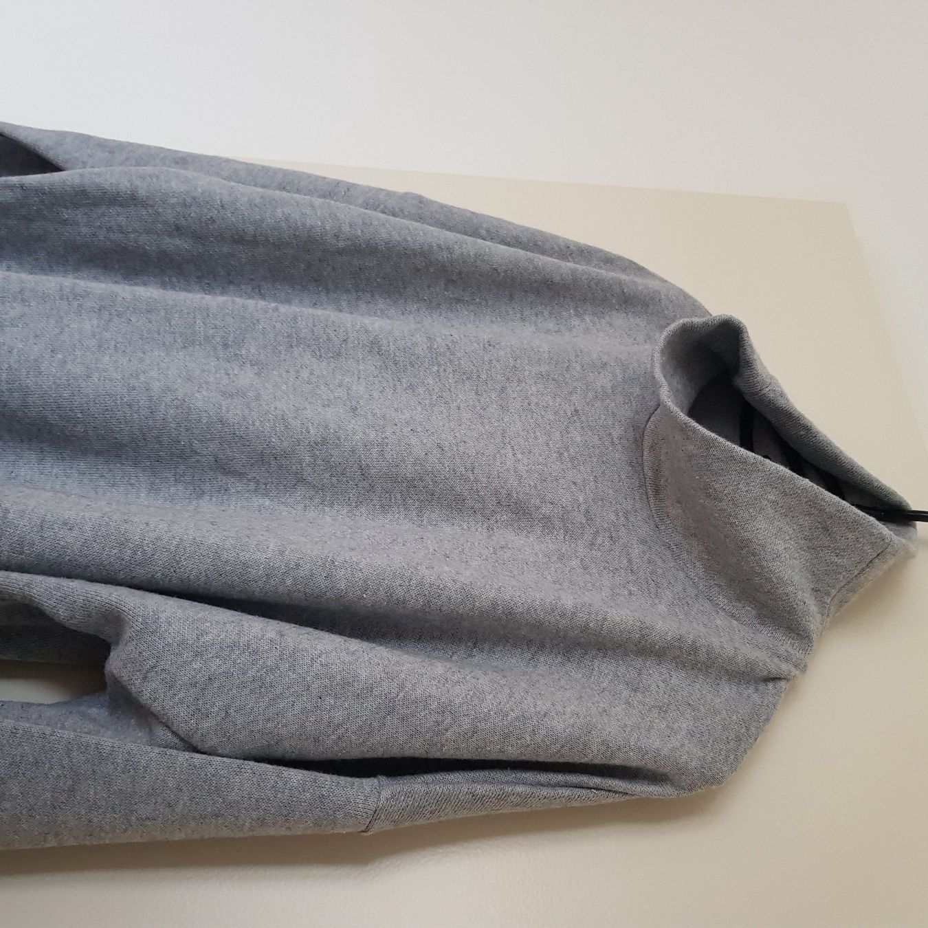 Opus Maglioni & Felpe: Grauer Strickpullover Opus 40 mit Wollanteil – Usato da Belp venduto da Sunny132 5
