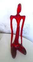 Signierte Skulptur einer Frau