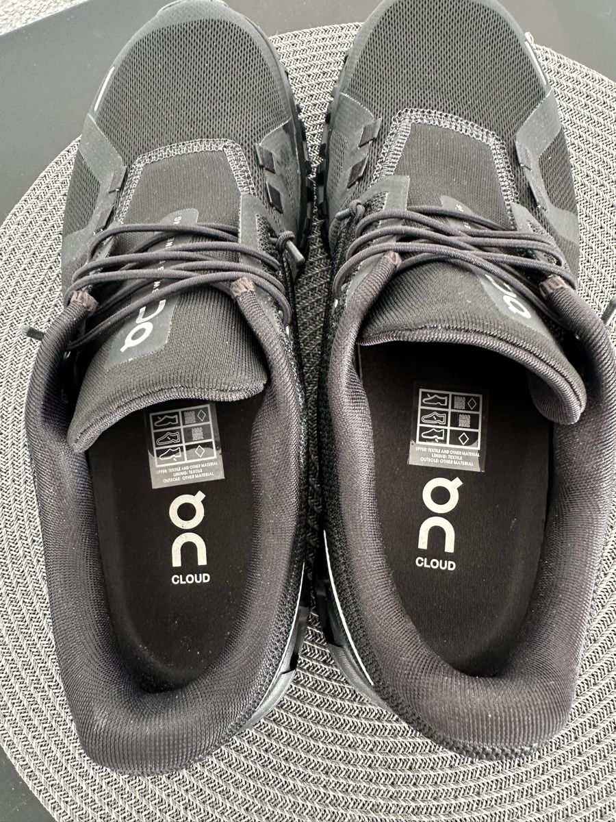 On Damenschuhe: ON Schuhe – Neu und originalverpackt aus Winterthur von su_4assd 4