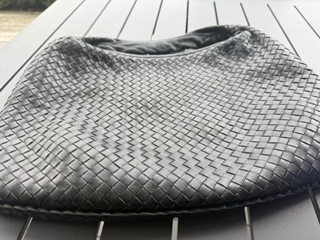 Bottega Venetta Shoulder Bag Medium