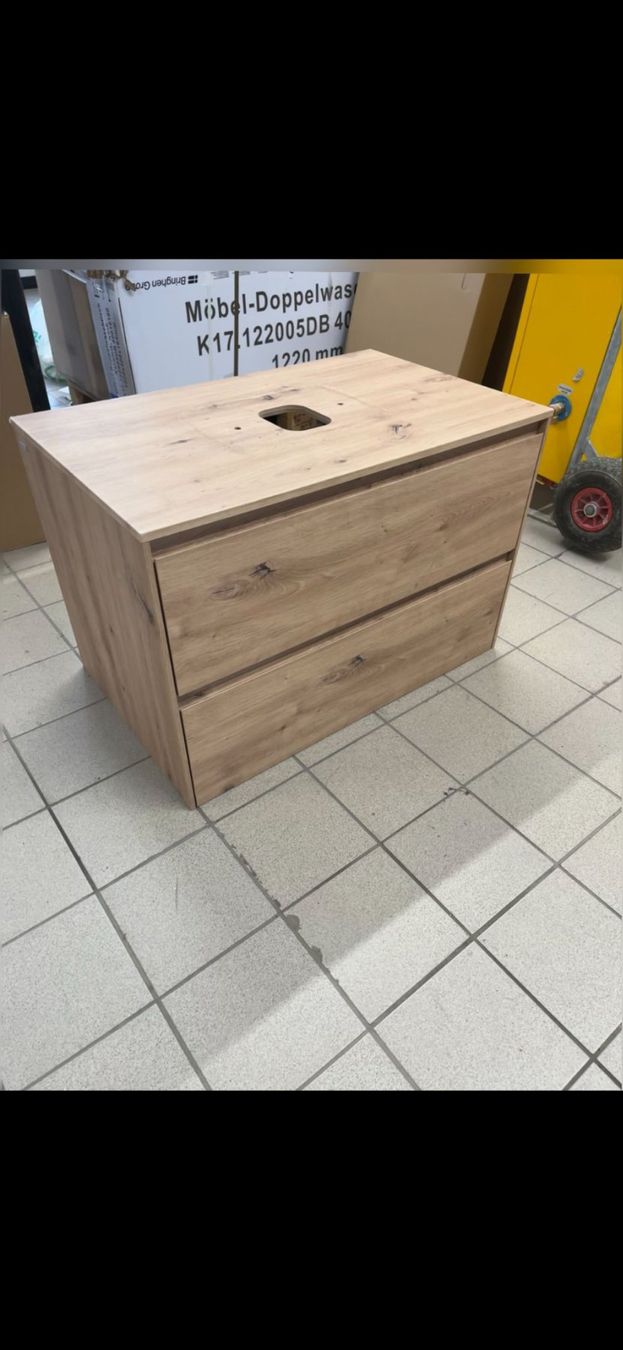 Badezimmermöbel: Meuble lavabo – Gebraucht aus Marly von hay_kym6