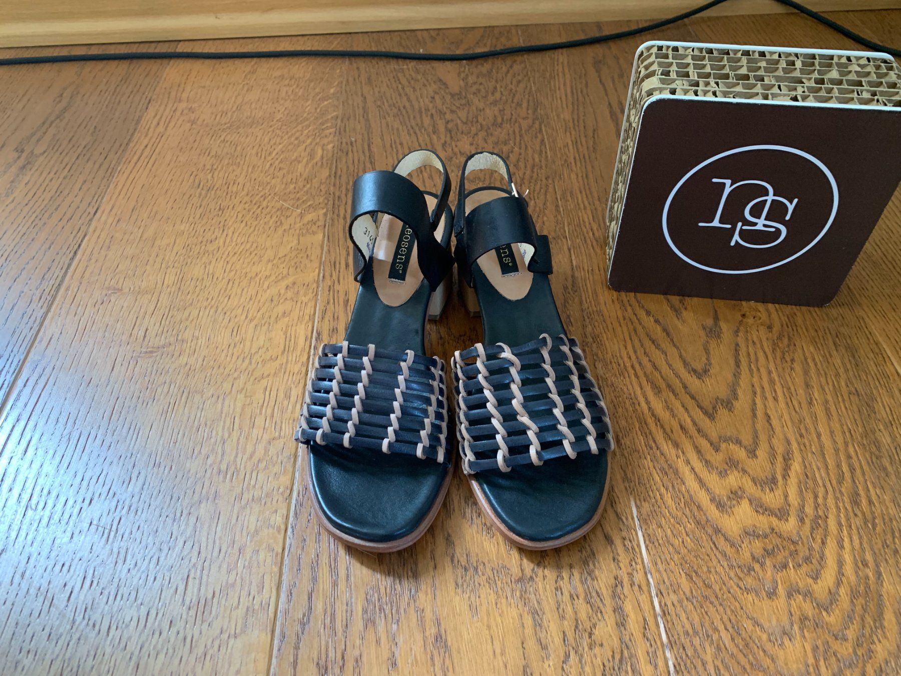 Neosens Scarpe da donna: Neosens Verdisio 3145 black Gr.37 – Nuovo (secondo la descrizione) da Zürich venduto da finsti 6