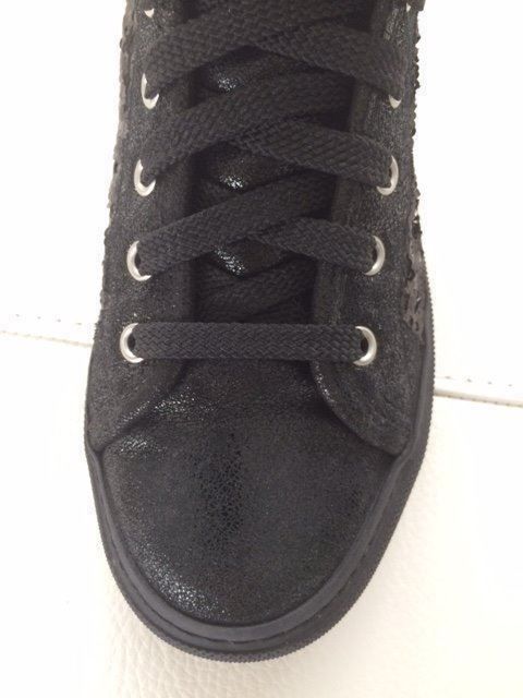 Scarpe da donna: Sneaker mit Pailletten schwarz Gr.38 – Usato da Zürich venduto da Minixxs 3