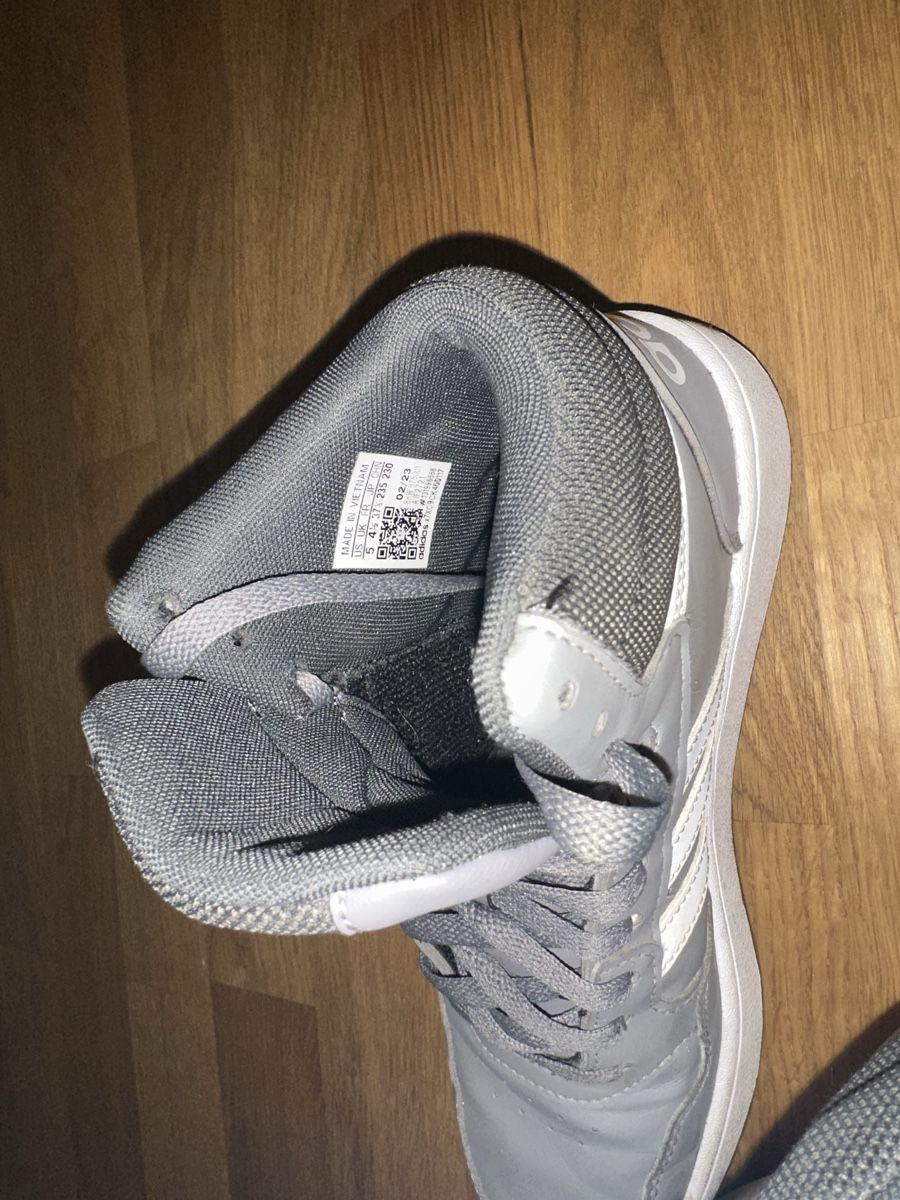 Adidas Scarpe per ragazzi: Kinderschuhe Adidas Gr.37 – Usato da Thun venduto da doc_9r78 2