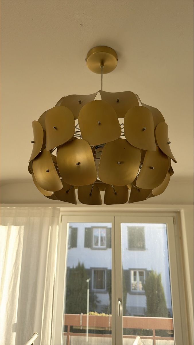 Kronleuchter & Deckenlampen: Deckenlampe goldfarben metallisch – Gebraucht aus Küsnacht ZH von ElenaT20