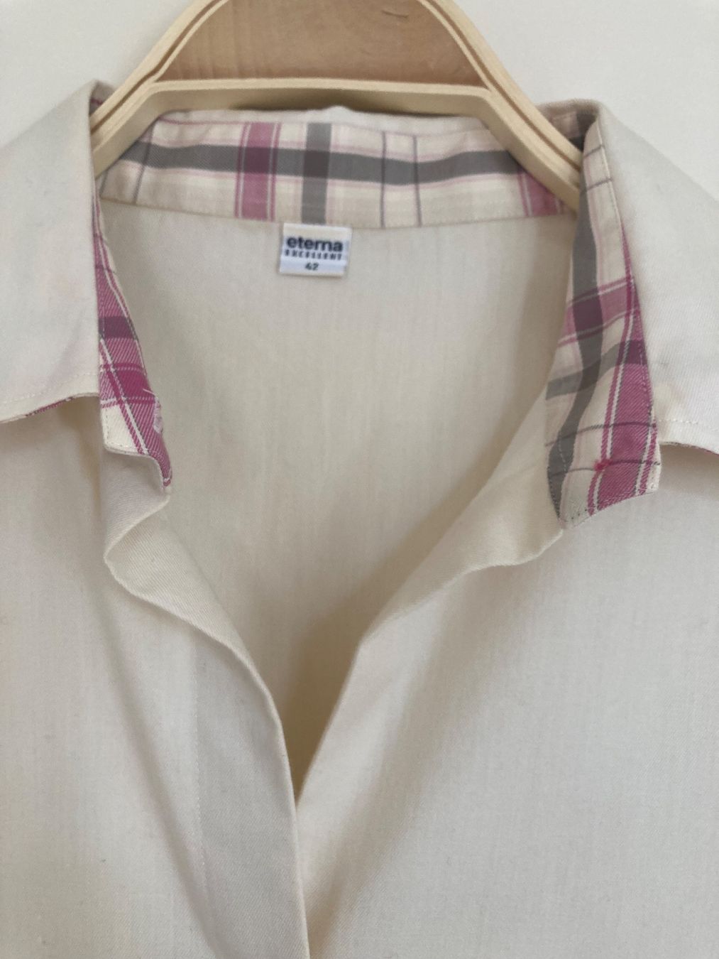 Eterna Camicette: Eterna Shirt cream size 42 – Usato da Zürich venduto da Maki333
