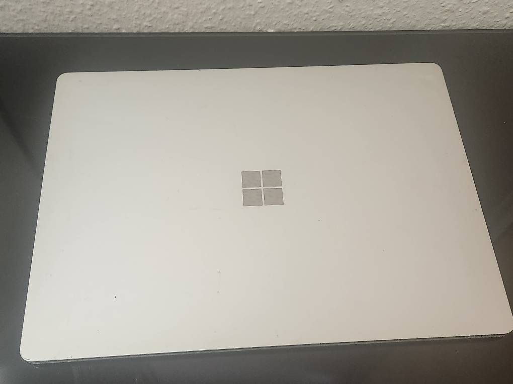 Portables: Microsoft Surface Latop 13" Intel Core i5 7th Gen – D'occasion à Donneloye par ire_767q 2