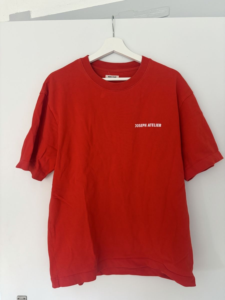 T-Shirts: Joseph Atelier Tshirt – Gebraucht aus Zürich von yidan.fischer 1