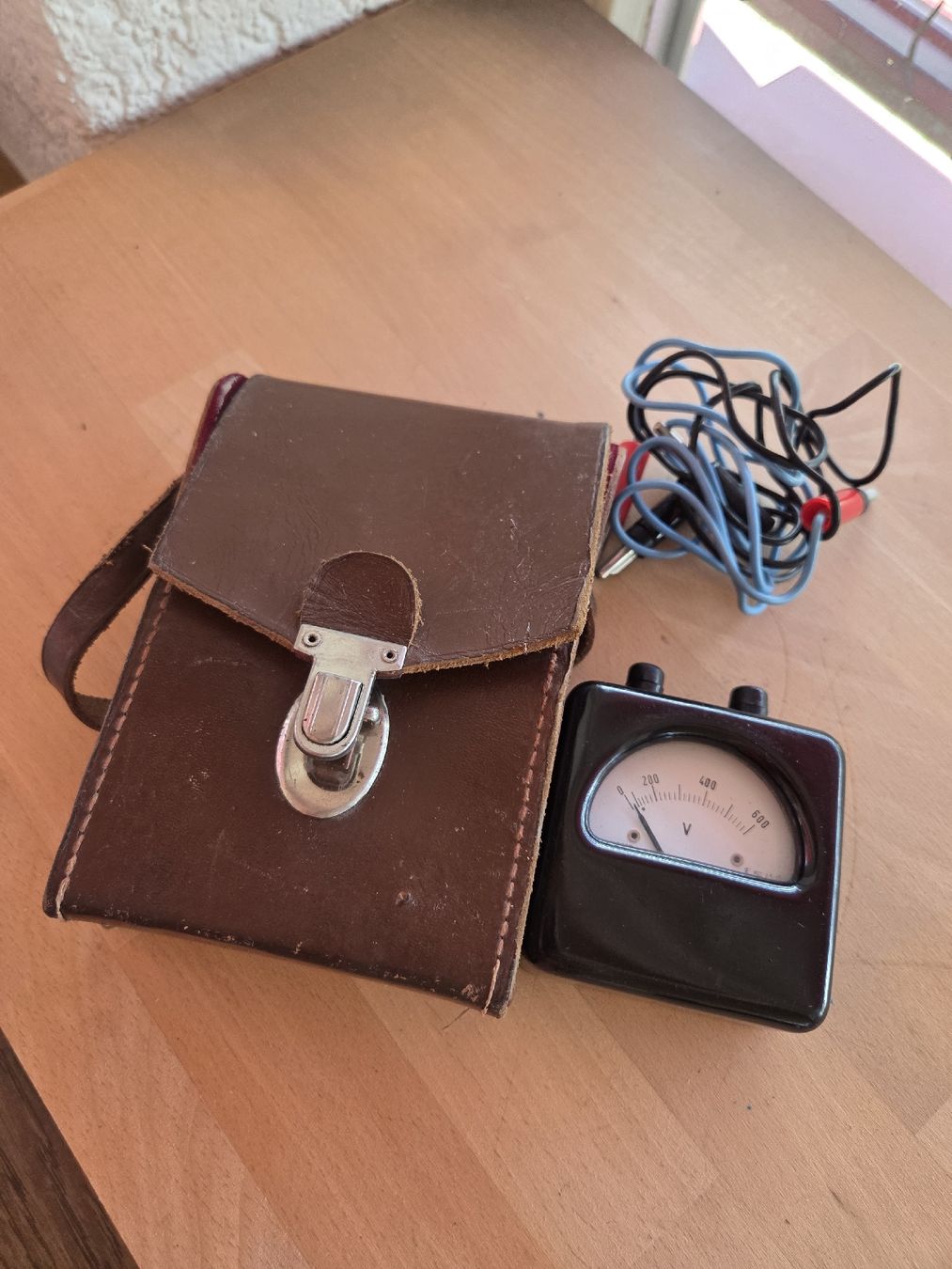 Messen: Altes Voltmeter – Gebraucht aus Rickenbach Sulz von Kodachrom 1