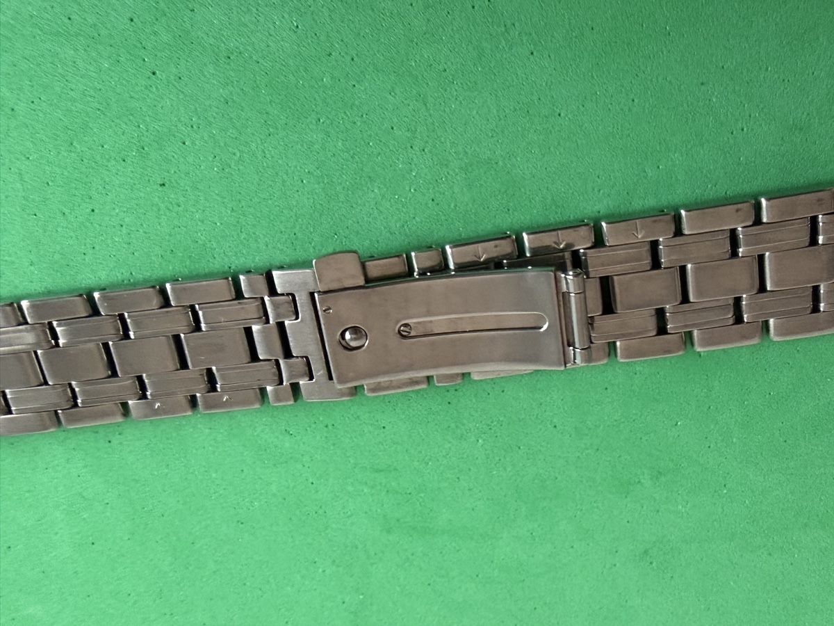 Bracciali & Braccialetti: OMEGA Bracelet 1501/823 – Usato da Bassecourt venduto da 59.00chf 3