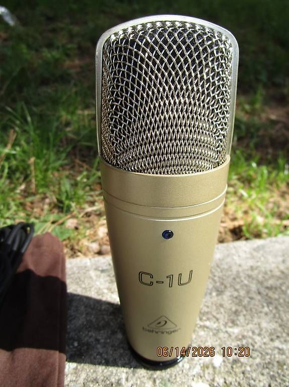 Mikrofone: microphone- 1V – Gebraucht aus Clarens von krampou 1