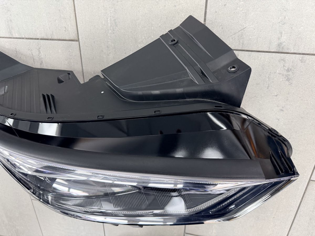 Kia Fari: Scheinwerfer KIA EV6 – Usato da Hochdorf venduto da K.Kari 6