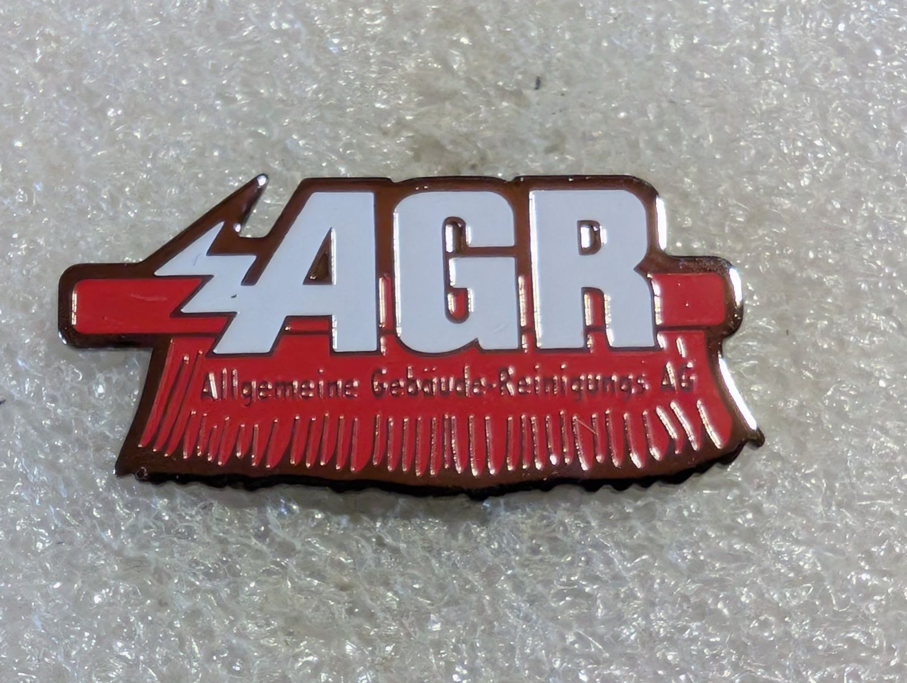 Placchette & Badge: Ansteckpin 133: AGR – Usato da Oppligen venduto da Pin-Fall-Shop