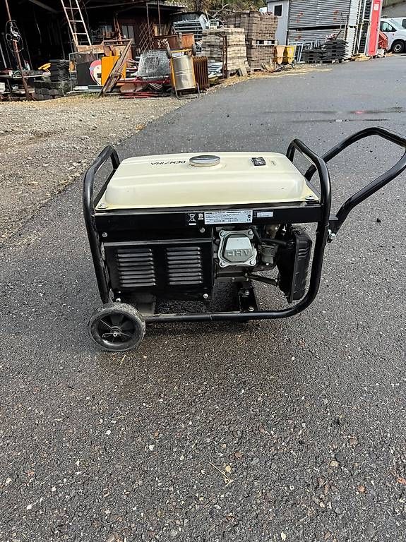 Stromgeneratoren: generatore di corrente 220V – Gebraucht aus Riazzino von Bresolin01 1