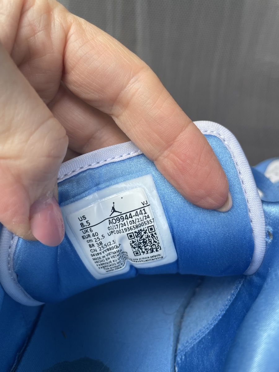 Jordan Chaussures femmes: Nike Air Jordan Gr.40 – D'occasion à Urdorf par Tina_a 5