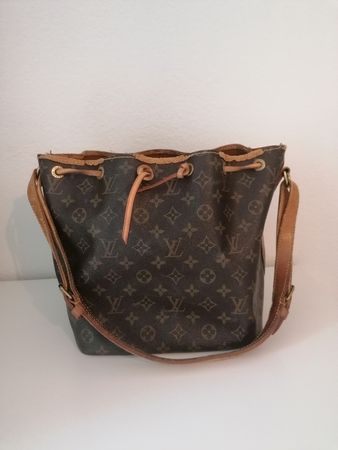 Louis Vuitton petit Noe Monogram Handtasche 