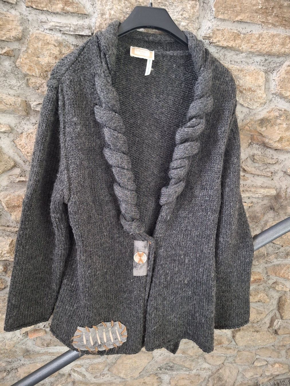Elisa Cavaletti Giacche: WUNDERSCHÖNE STRICKJACKE VON ELISA CAVALETTI – Usato da Vernate venduto da gzi_z2lb