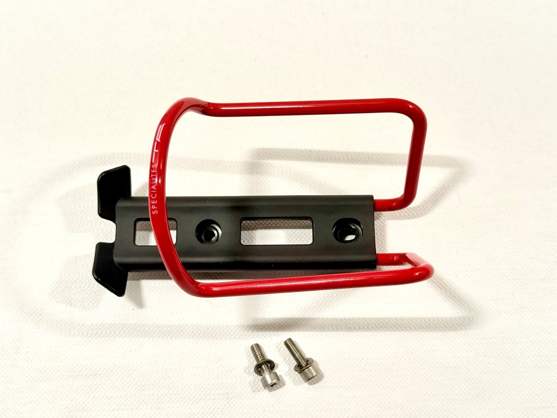 Ersatzteile: Specialites Bottle Cage Flaschenhalter 65g mit Schrauben – Gebraucht aus Luzern von bikeandbeltcom 1