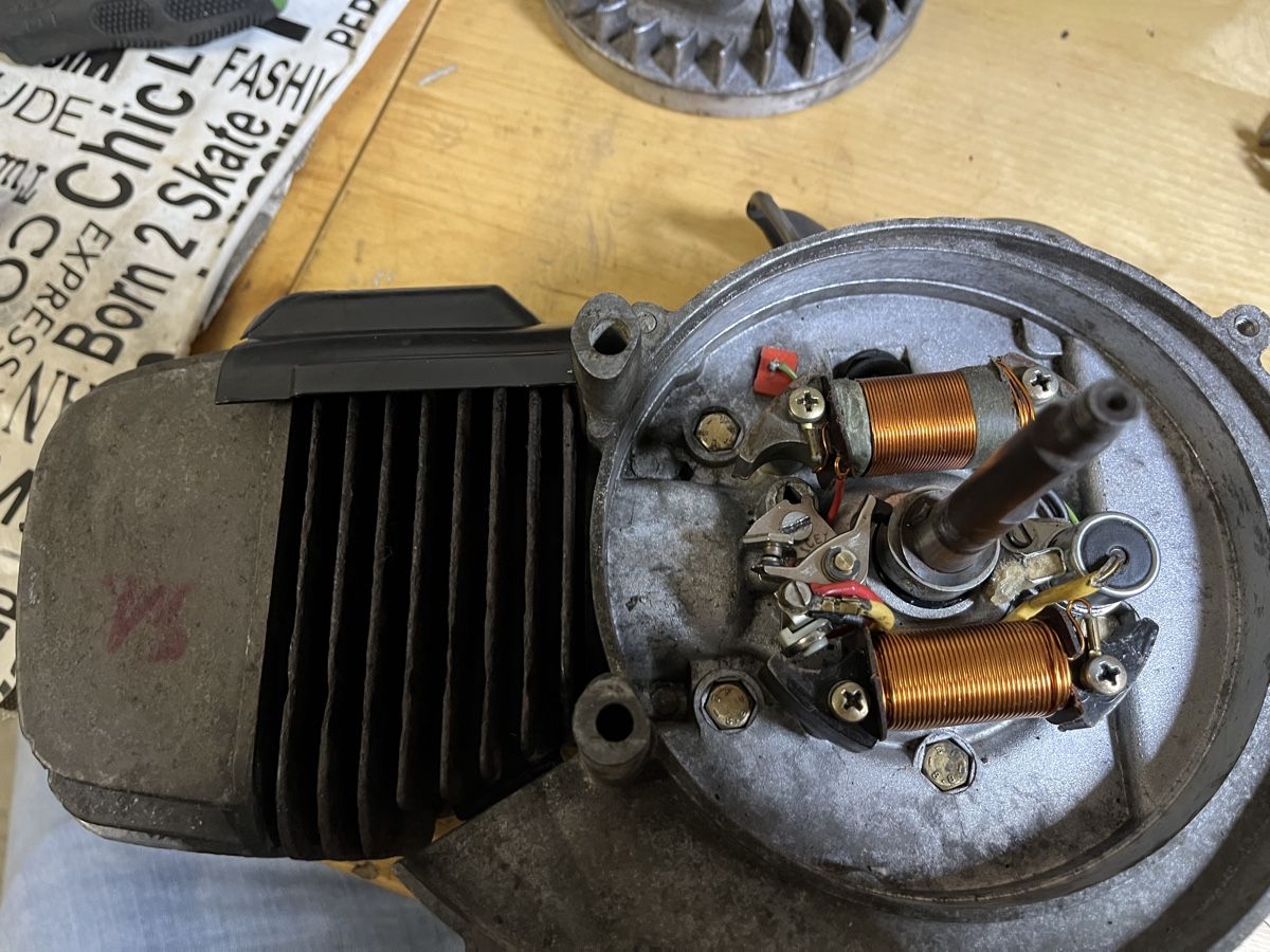 Piaggio Motoren: Original Ciao Motor – Defekt aus Geroldswil von maagmusichall 9