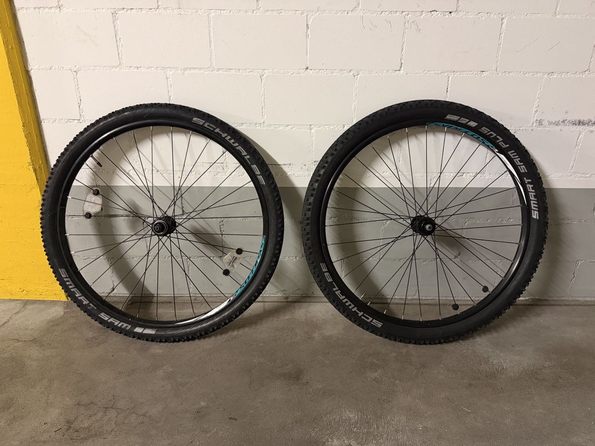Pneus & Roues: 27.5” Syncros Laufradsatz – Défectueux à Dietikon par mz_x
