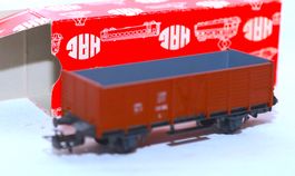 BRAUNER HOCHBORD NWAGEN  DER SBB VON HAG GANZ METALL (A)