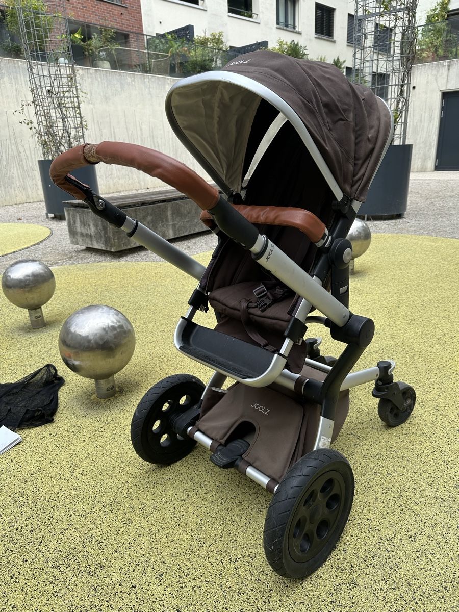 Joolz Carrozzine: Kinderwagen Joolz – Usato da Dietikon venduto da mike.thorton 3