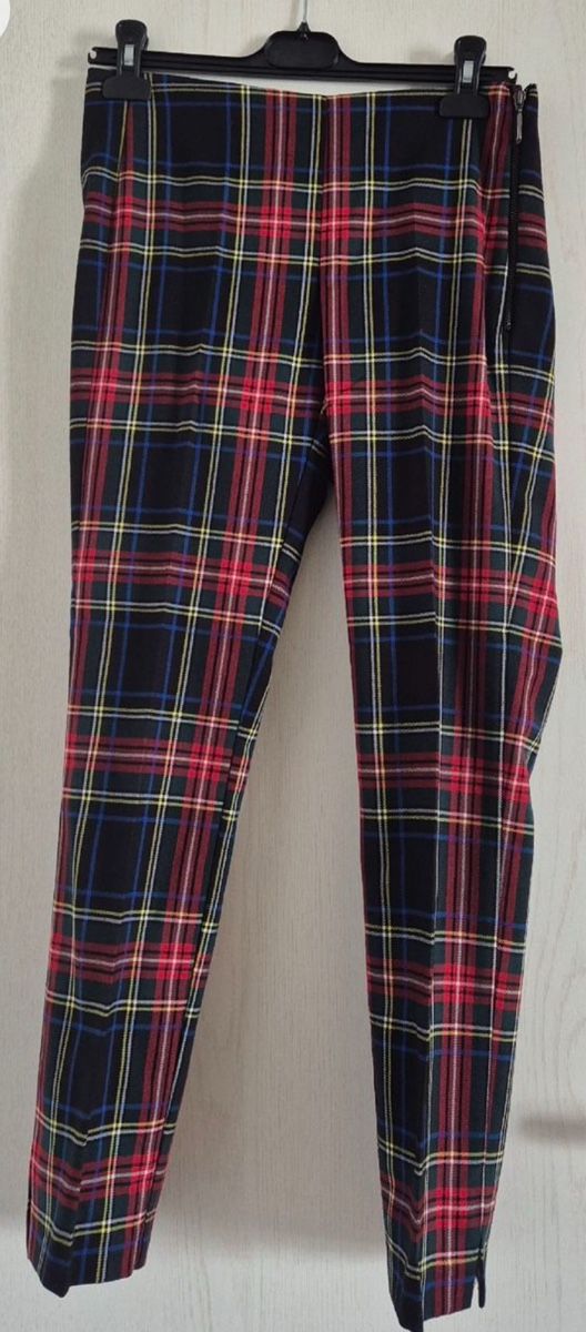 Sandro Hosen: Karierte Damenhose von Sandro Ferrone t34 – Gebraucht aus Glion von carolineMV