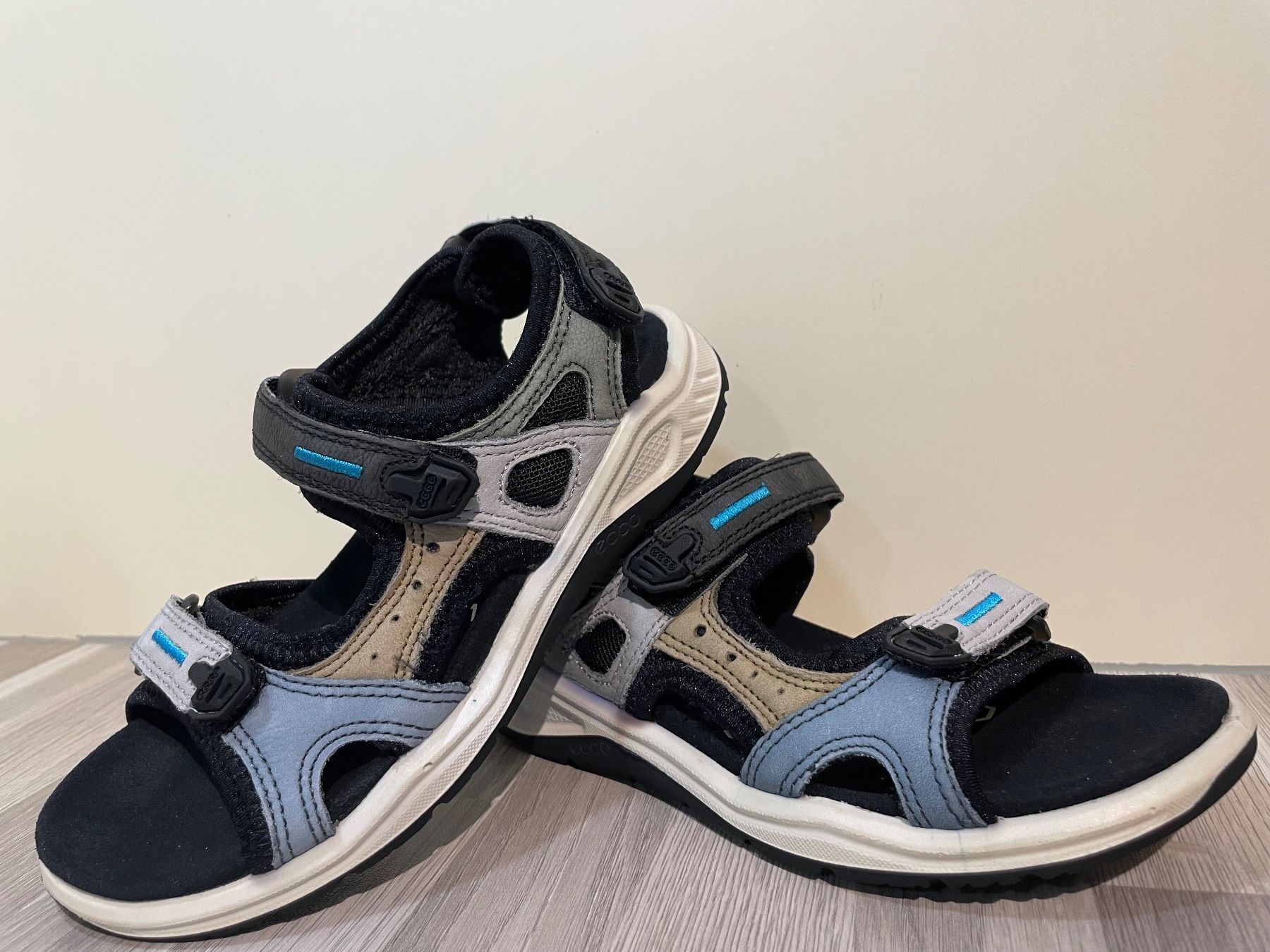 Ecco Scarpe per ragazzi: Sandale ECCO X-TRINSIC K Grösse 30 – Usato da Goldswil venduto da Fisel