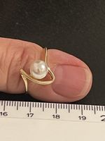 Très Jolie bague plaquée 60 et perle neuve liquidation