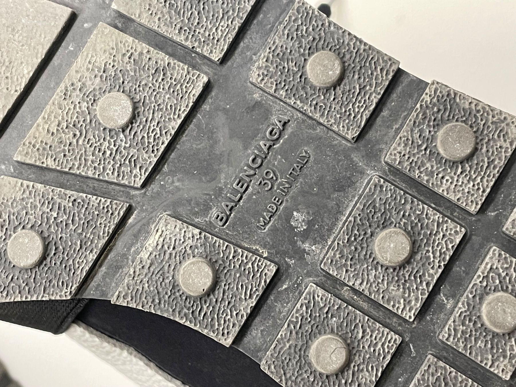 Balenciaga Scarpe da donna: Balenciaga Sneakers – Usato da Zürich venduto da Folgado 3