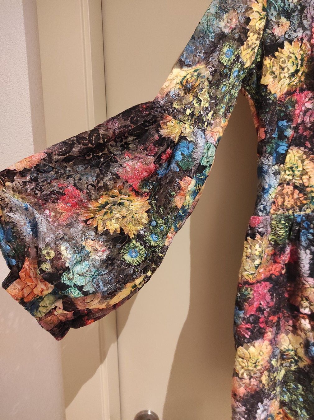 Vestiti: Spitzenkleid – Usato da Fribourg venduto da MargaritaVal 3