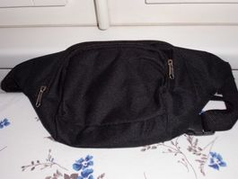 BAUCHTASCHE SCHWARZ