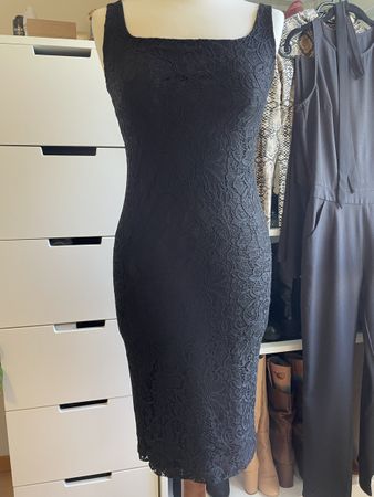Black lace dress - size 36