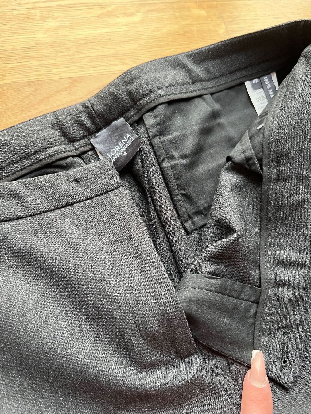 Pantaloni: Lorena Antoniazzi Hose – Nuovo (secondo la descrizione) da Luzern venduto da file_maker 2