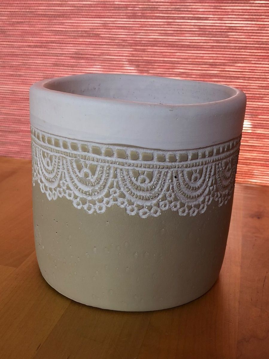 Vasi per fiori: Cache Pot Taupe Spitze Blumentopf Übertopf Flowerpot 10 – Usato da St-Aubin FR venduto da Tiweety 1