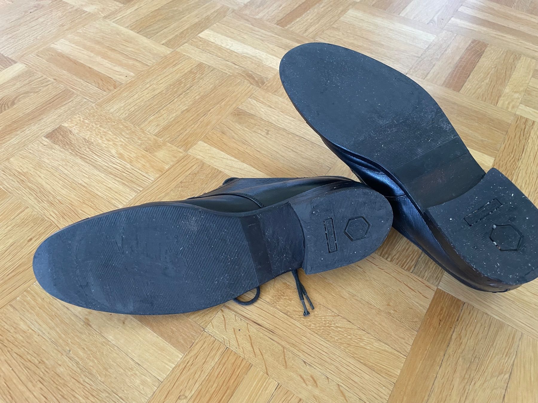 Scarpe da donna: Armani Damen Schuhe.Gr.40.Echt Leder. – Usato da Basel venduto da Kamberly 9