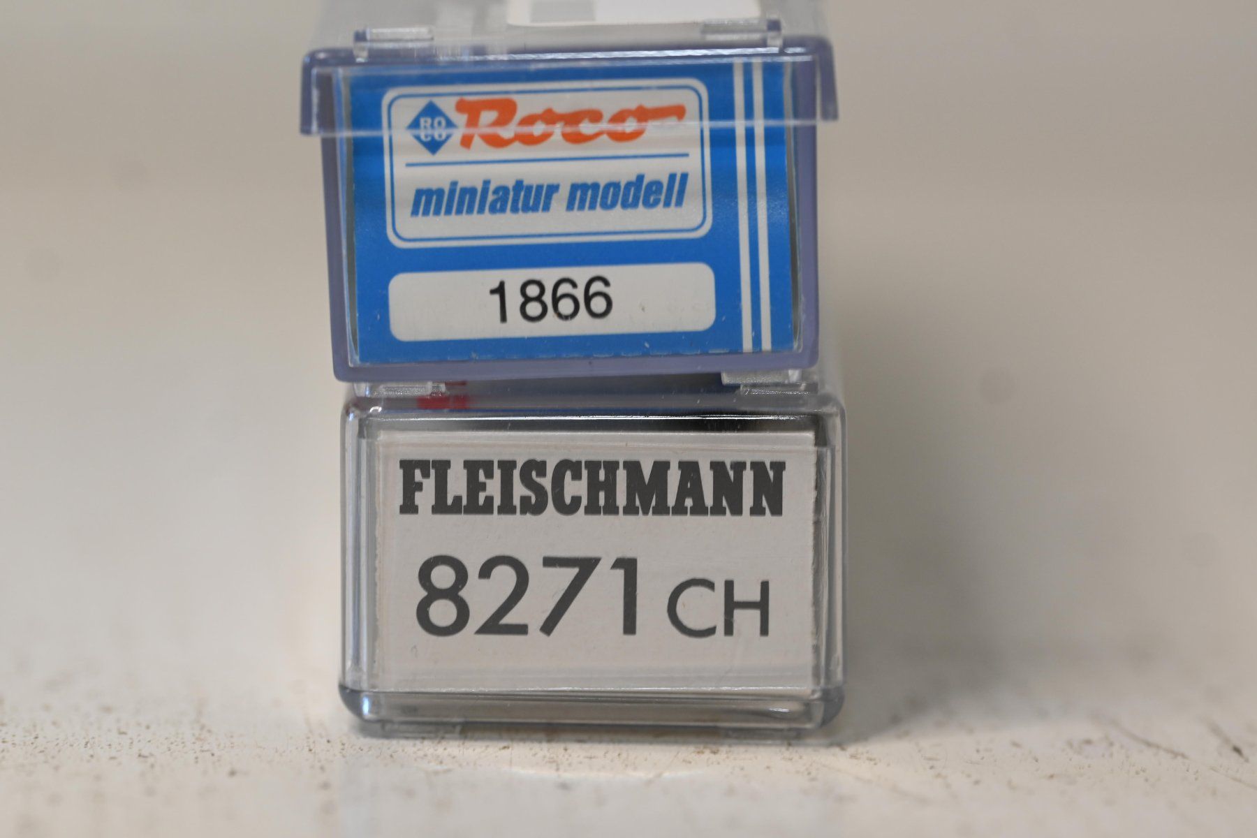Fleischmann Trains électriques: Hupac Wagen mit LKW Elf Fleischmann Spur N – D'occasion à Laupen ZH par Zmoewe 6