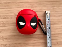 AirPods (1st generation) Deadpool case with key chain