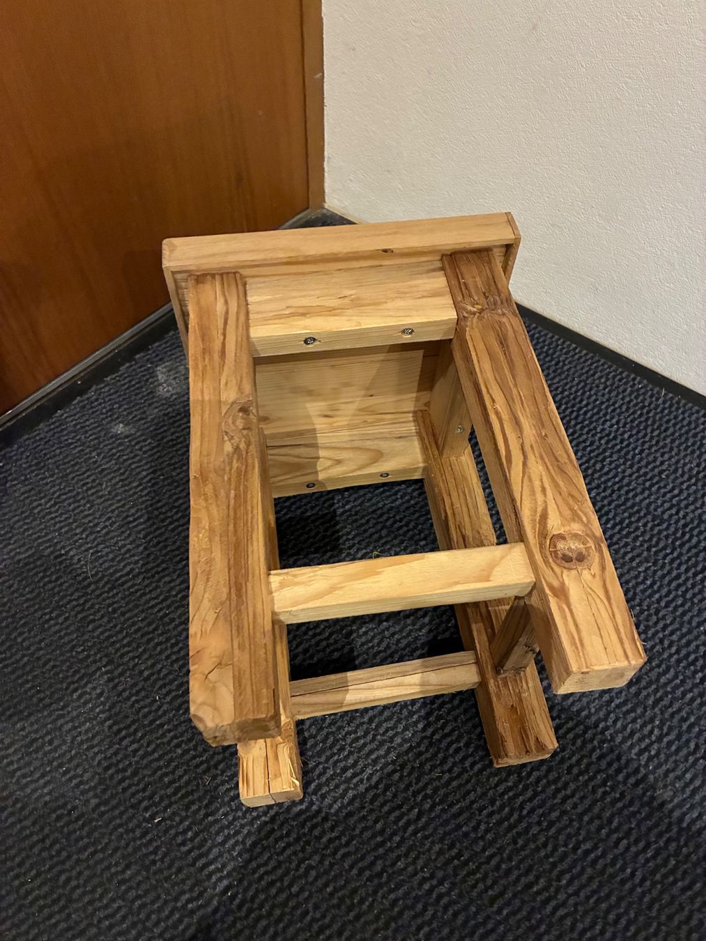 Articles en bois: Rustikaler Hocker – Neuf (Voir description) à Vicosoprano par moikka 3