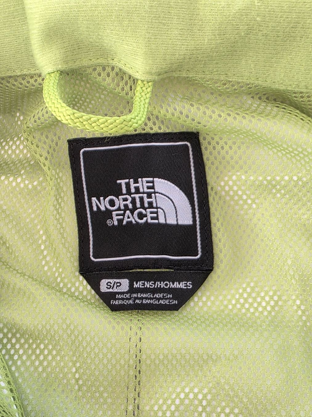 North Face Giacche: The North Face Regenjacke – Usato da Bern venduto da Enya1 2