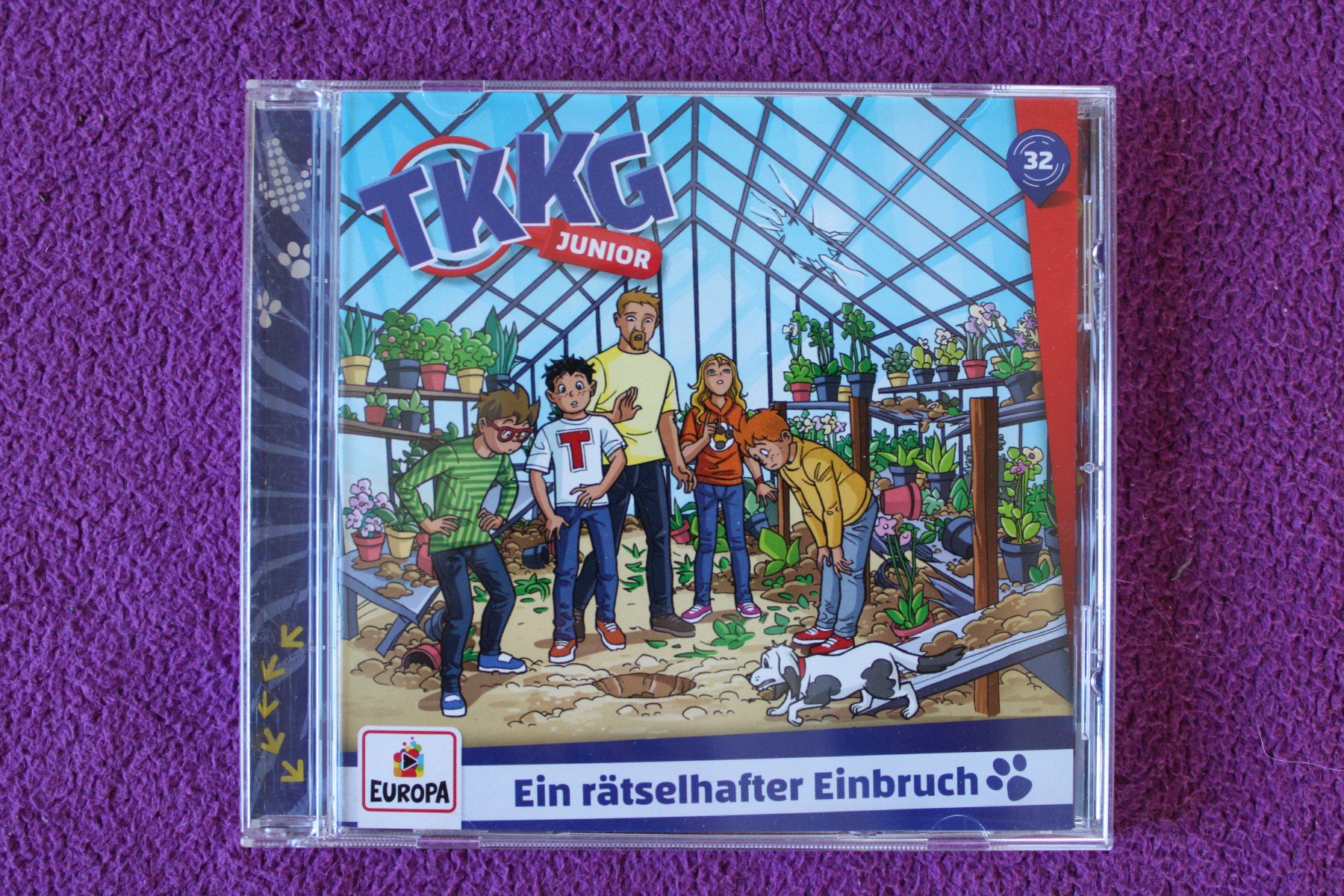 CD: TKKG Junior Folge 32 - Ein rätselhafter Einbruch -  CD – Usato da Müllheim Dorf venduto da Seeeule01
