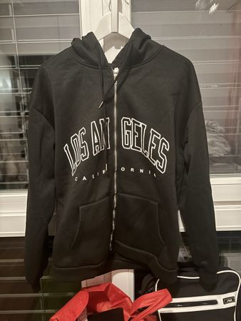 Schwarzer hoodie