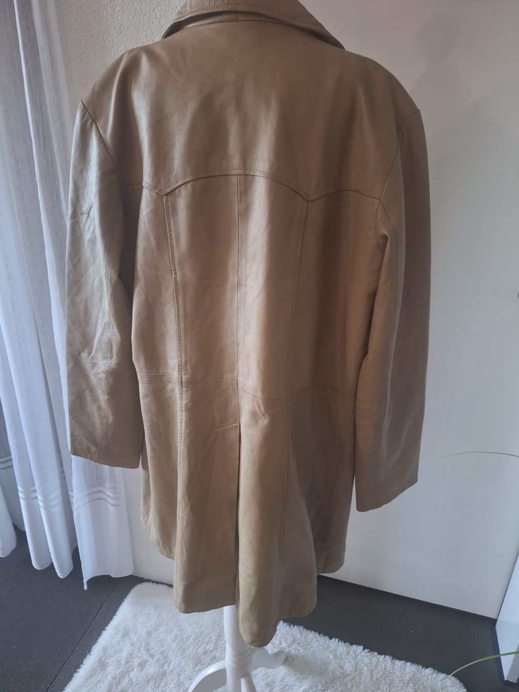 Cappotti: Trenchcoat in Leder – Usato da Schöftland venduto da Luky3535 2